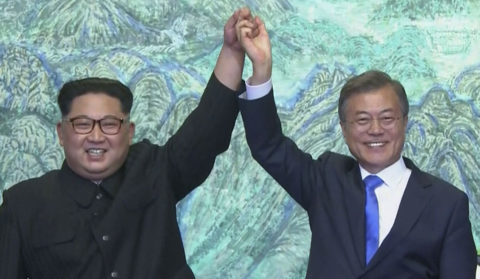 Em uma cúpula alto-astral da Coreia, Kim estabelece as bases para o encontro com Trump