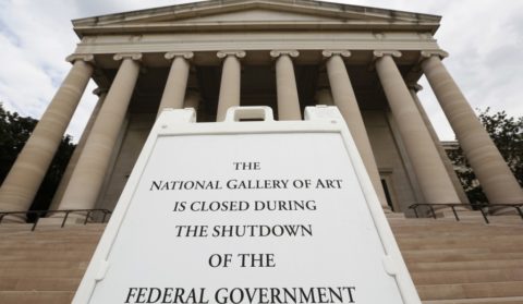 Trump força shutdown em troca de muro na fronteira